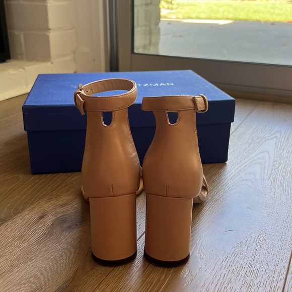 Stuart Weitzman 75mm Nudist
Curve Block Sandals Nude - Picture 6 of 15